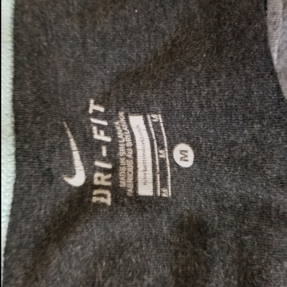 🧧Great Nike Two-Toned Dri-Fit Pants - Picture 2 of 8